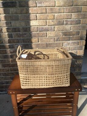 Mercana seagrass baskets